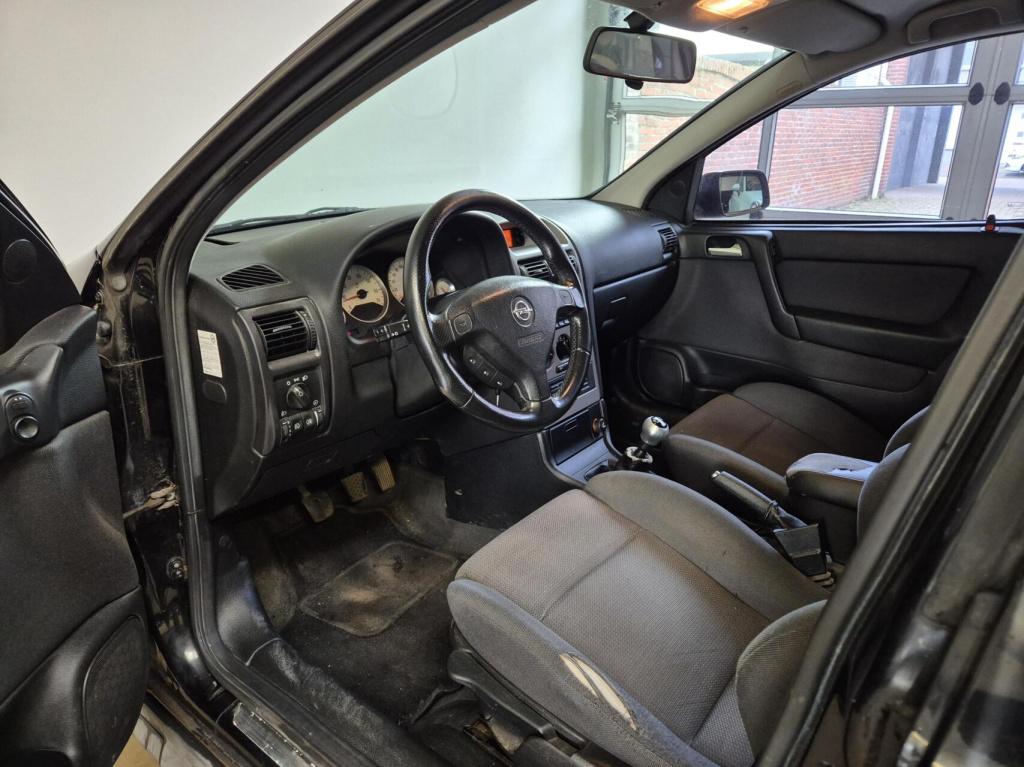 Opel Astra wagon 1.6-16v sport / nieuwe apk / nieuwe banden