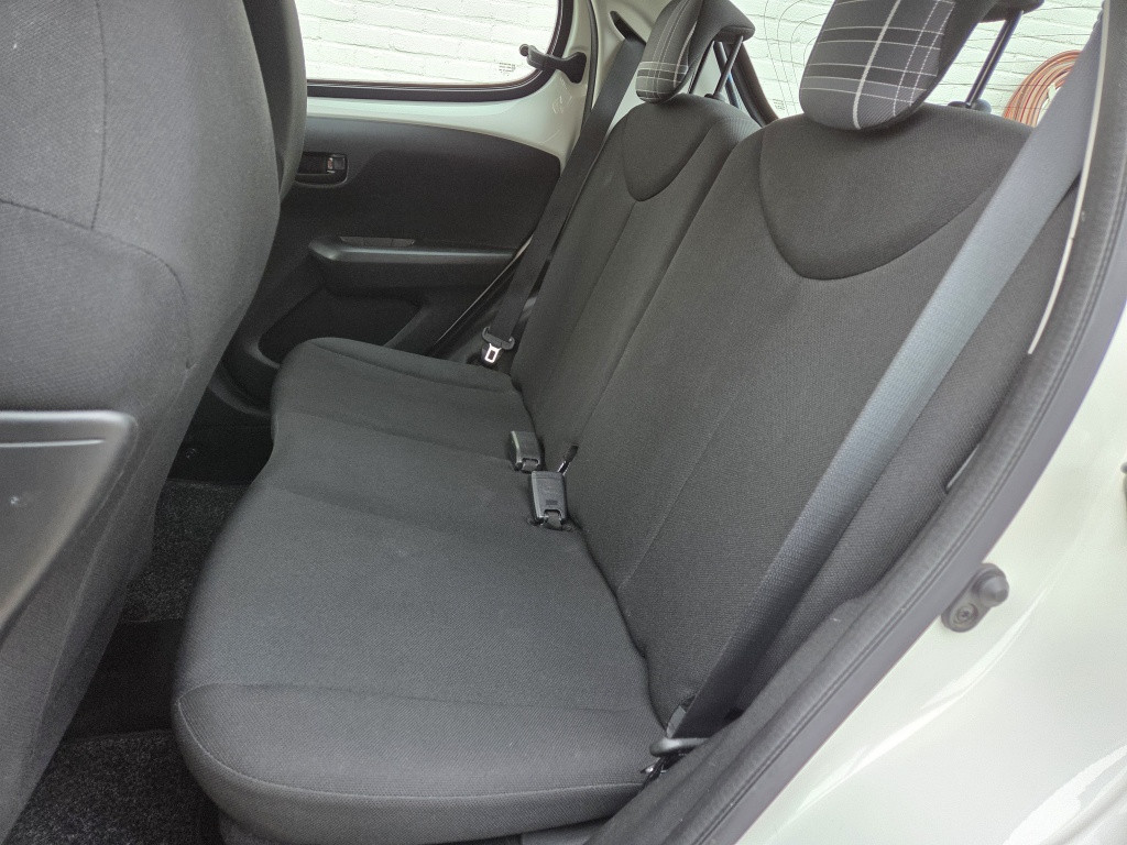 Peugeot 108 1.0 e-vti active | pack premium | airco | bluetooth