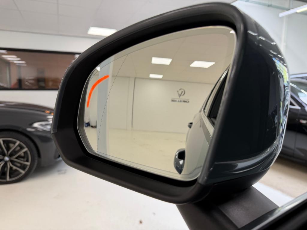 Volvo XC40 1.5 t5 recharge inscription | trekhaak | panoramadak | h&k | thu