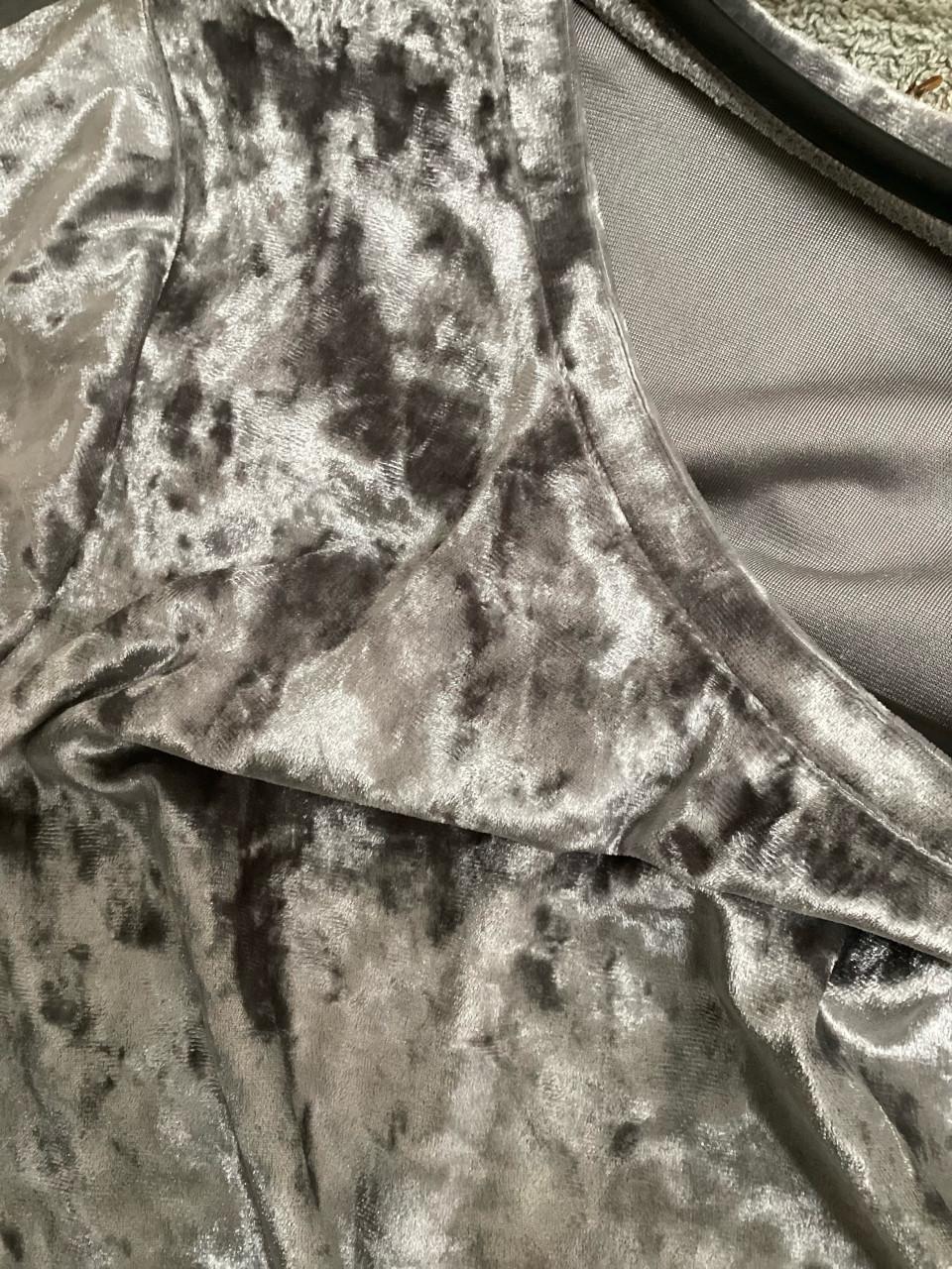 Zilveren fluwelen jurkje maat L