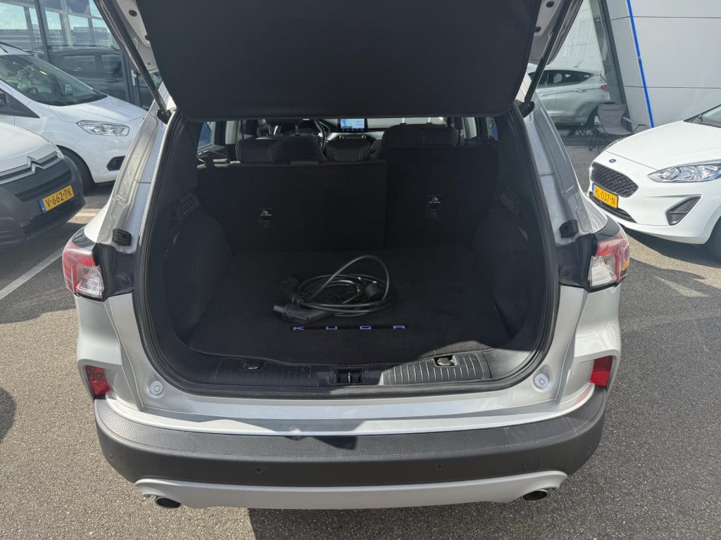 Ford Kuga 2.5 phev titanium winterpack - 19"velgen - adaptieve cruisecontro