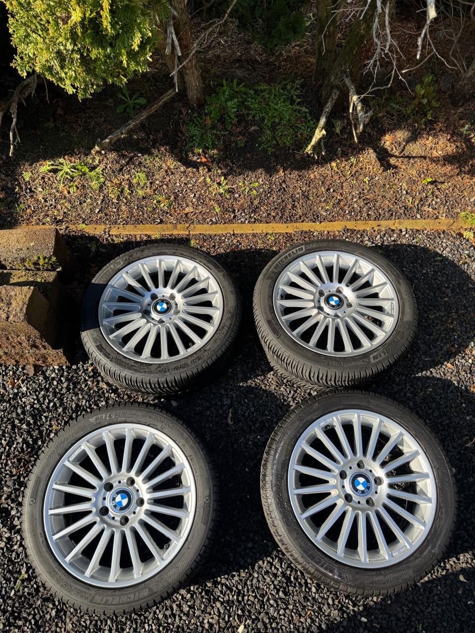 Bmw velgenset met michelin banden schadevrij!