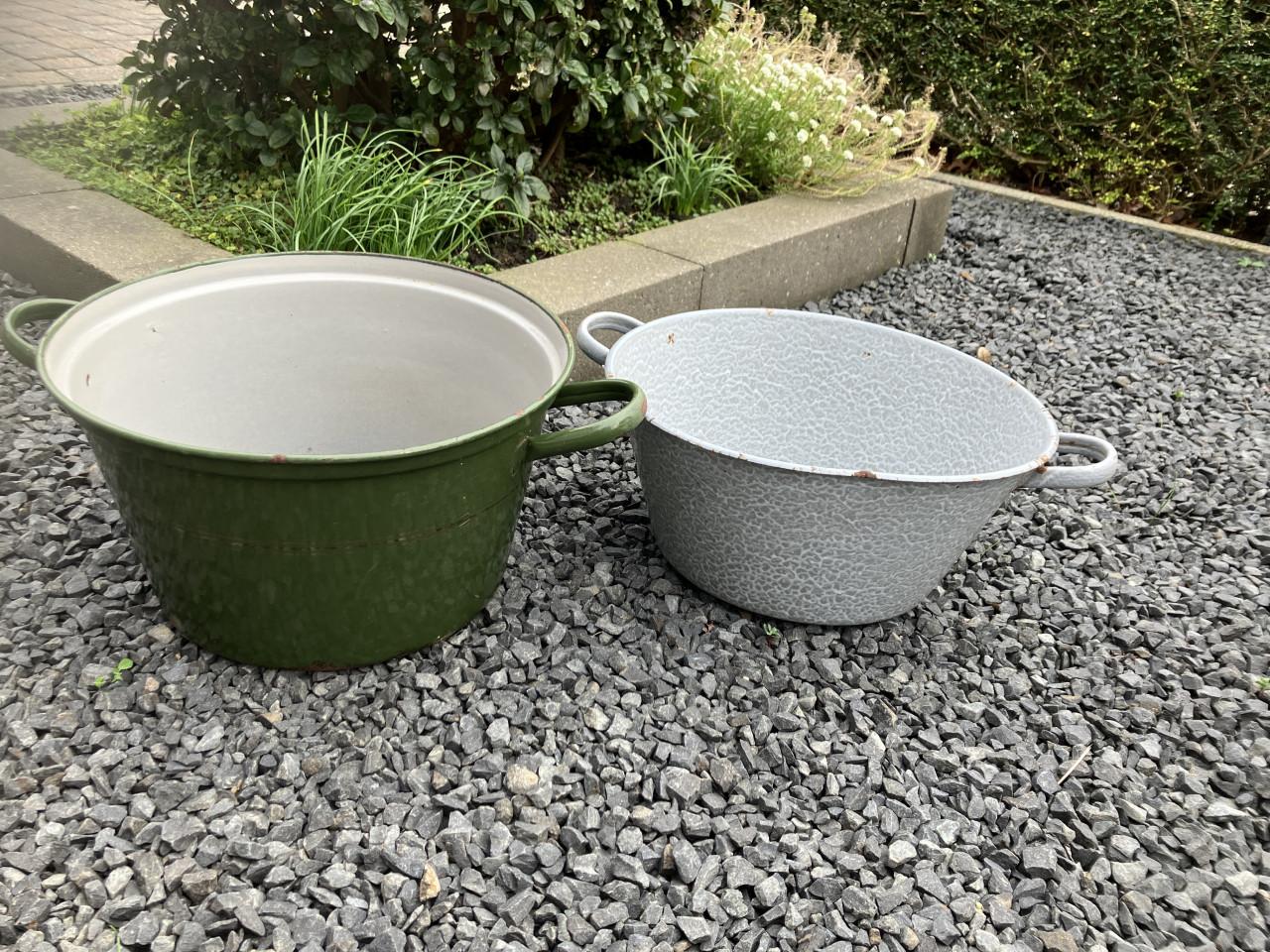 Emaille wasteil / bekken 2st.