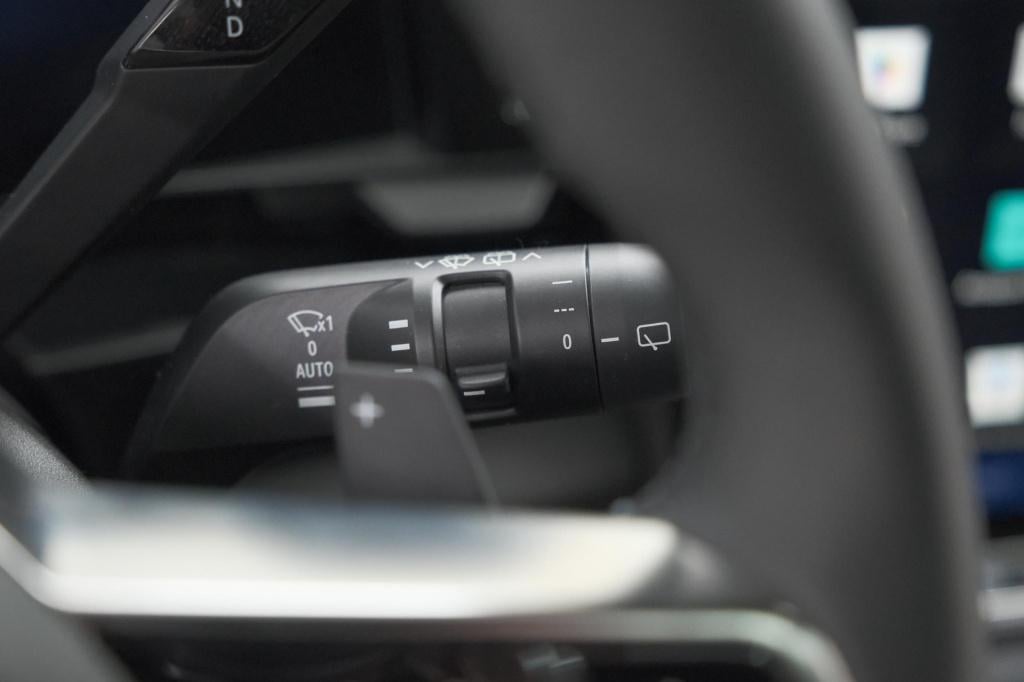 Renault Austral 1.2 e-tech full hybrid 200 techno | 360 camera | panoramada