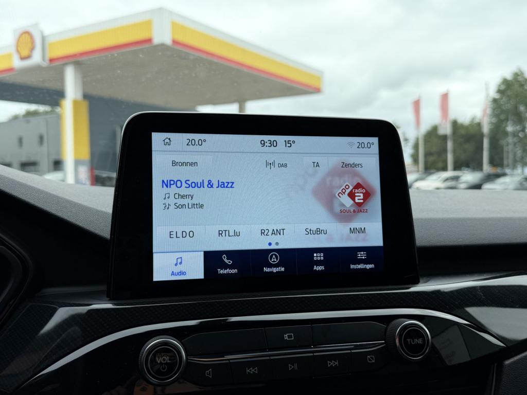 Ford Kuga 2.5 phev st-line | carplay | stoel/ stuur verwarming | dab | crui