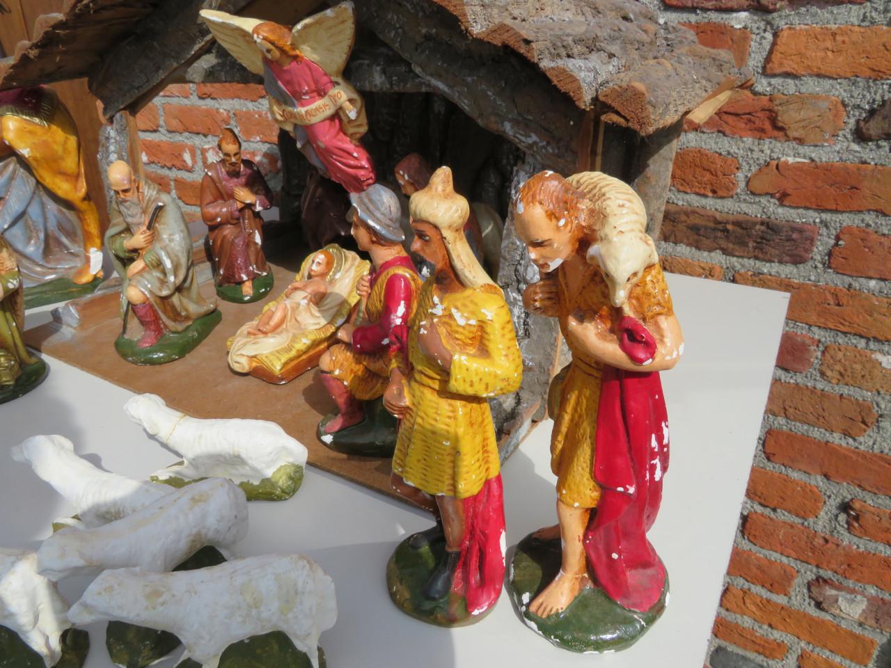 Antieke grote kerststal