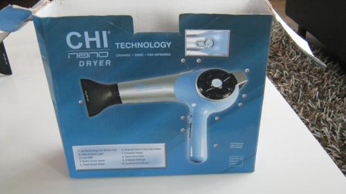 NIEUW FHON  CHI NANO DRYER VAN 140 EURO VOOR 50 EURO