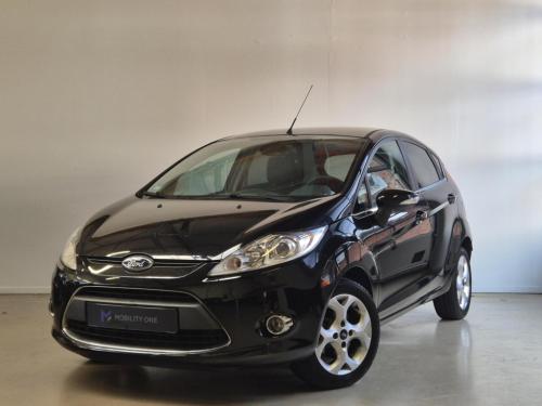 Ford Fiesta 1.4 titanium / automaat / nieuwe distriebutieriem