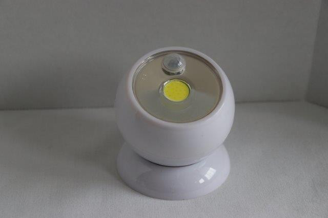 Ei Lichtje In blisterverpakking €.10,00 Automatisch Nachtlampje