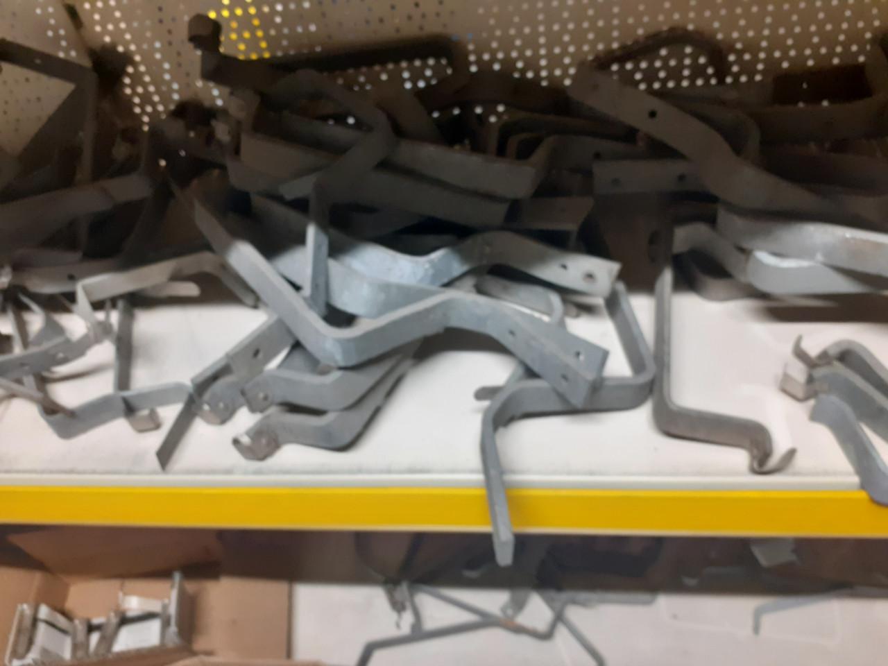 Gootbeugels, verbindingstuk 1 euro ps, dakpanhaken