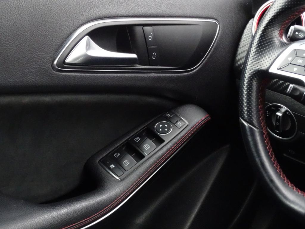 Mercedes-Benz A-Klasse 250 sport automaat | amg pakket