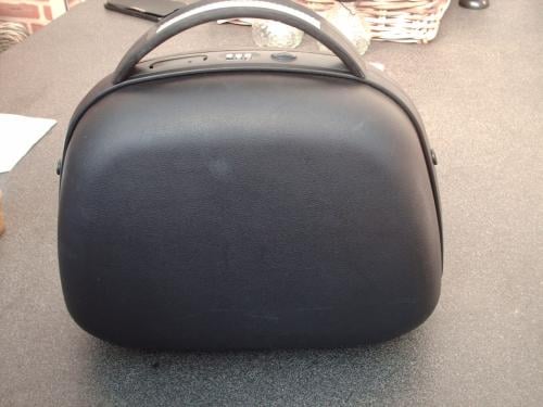 Te koop ; Beautycase.