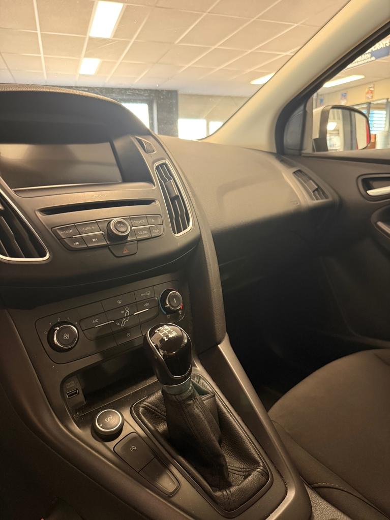 Ford Focus wagon 1.0 lease edition