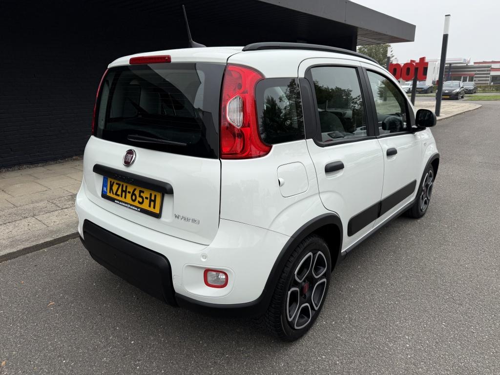 Fiat Panda 1.0 hybrid city life - carplay - android auto -