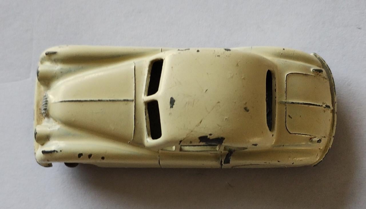 Vintage  Jaguar. Nr 32