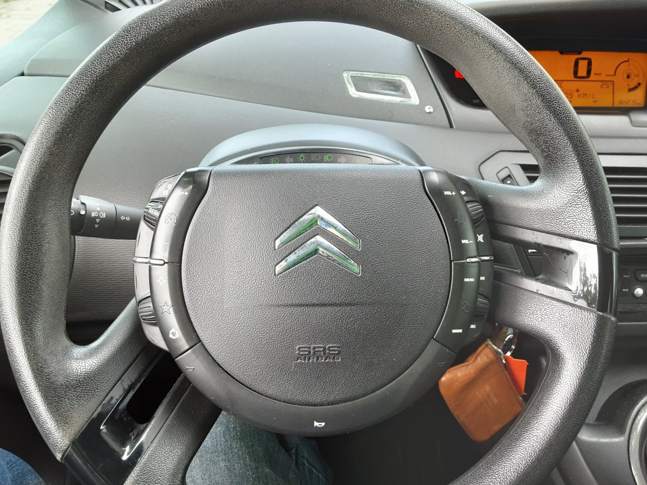 Citroen C4 Picasso 1.8-16V Ambiance 5p.