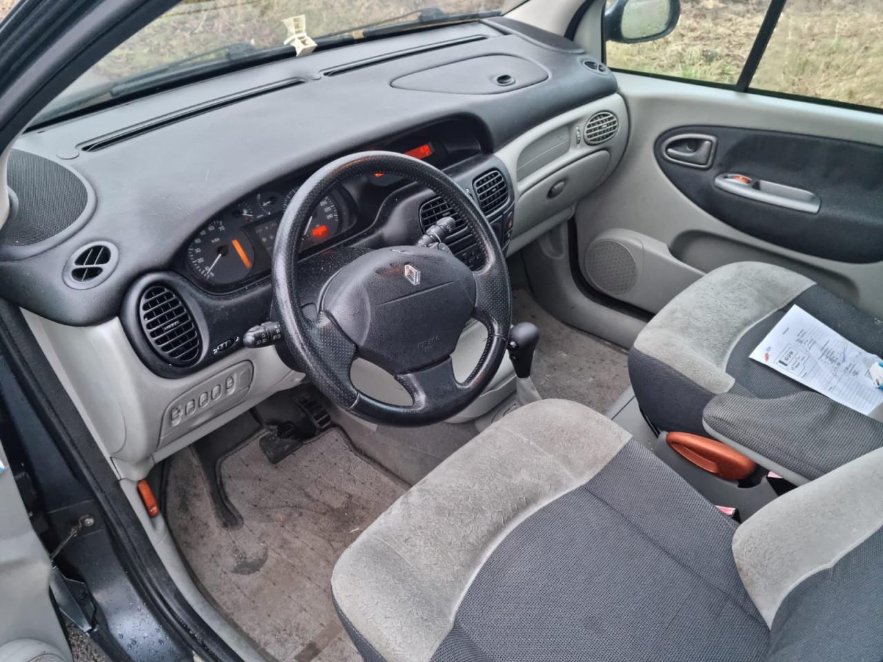 Renault scenic 1.6i 16v automaat hele leuke auto apk 2-2027