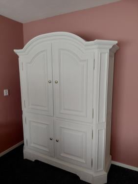 Mooie grote kast