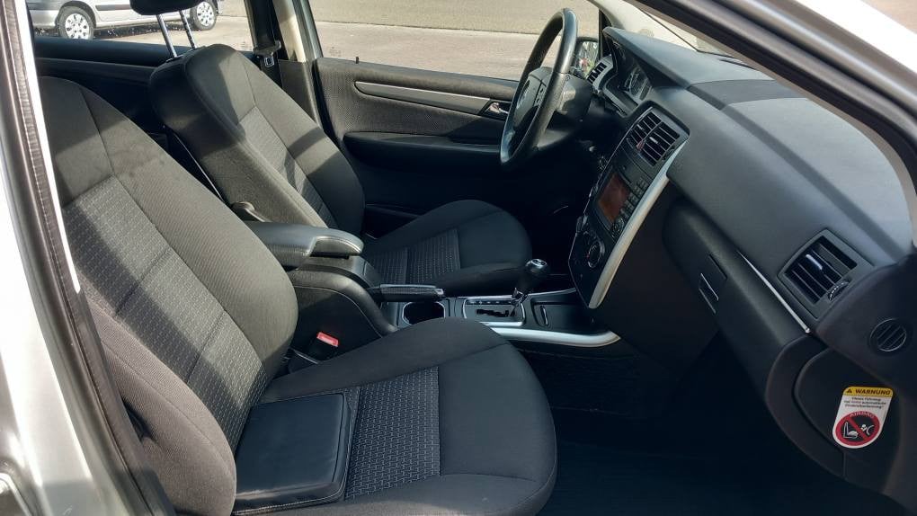 Mercedes B-Klasse 200 5 deurs Automaat !! bj:2008 airco-navigatie