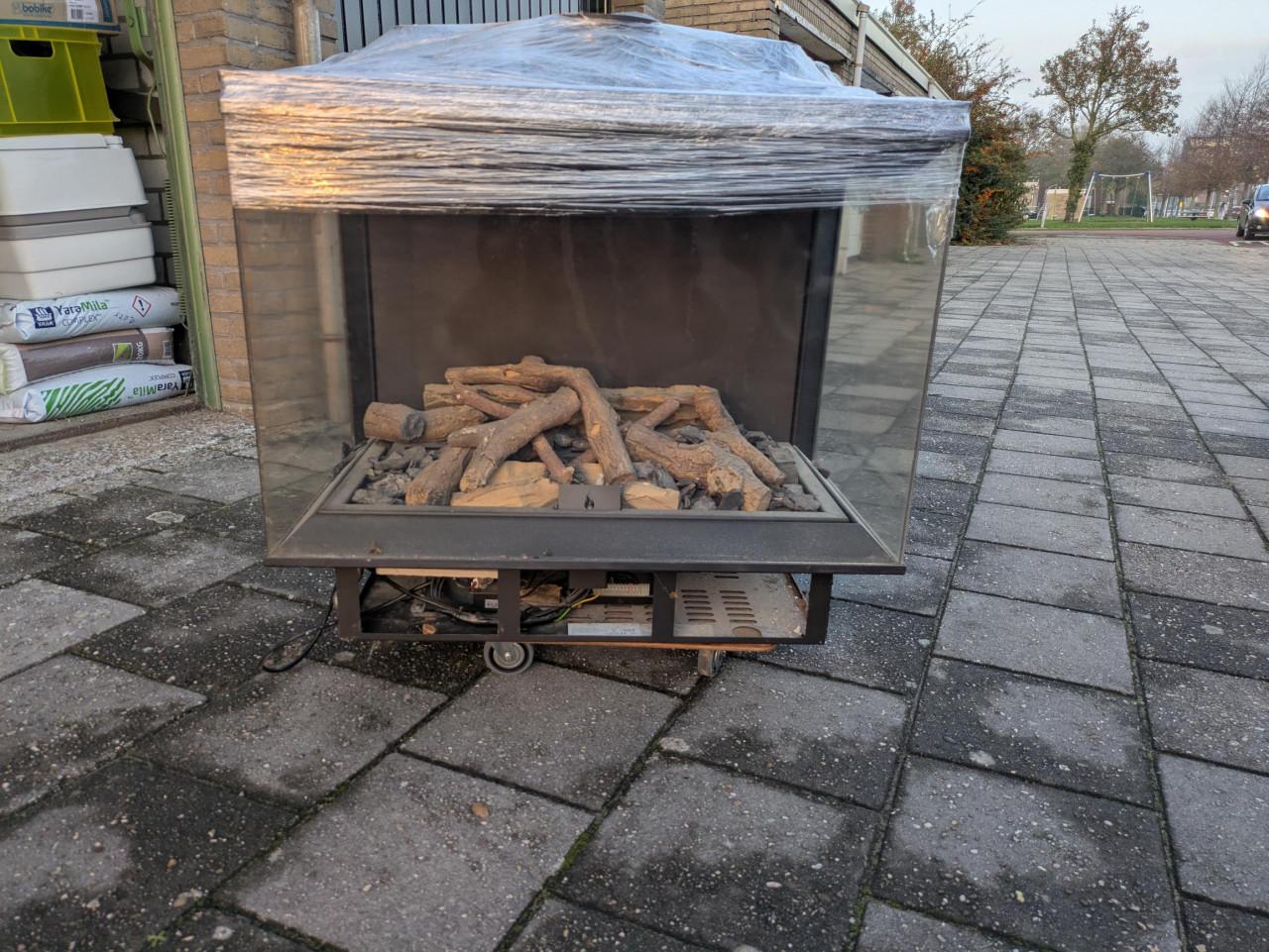 Gesloten gashaard 3-zijdig glas