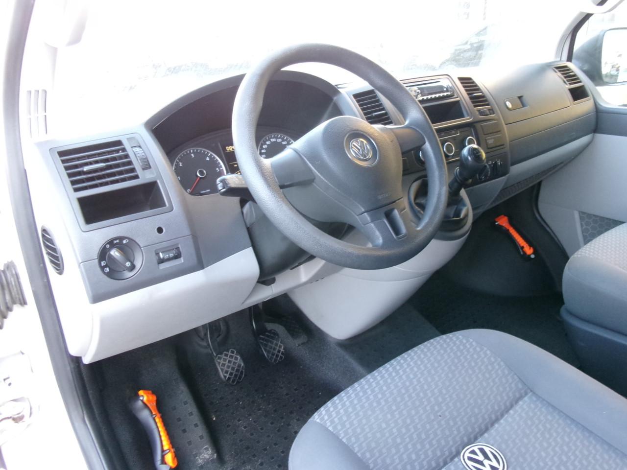 Te koop/huur Volkswagen Transporter 2.0 TDI AIRCO 9-PERSOONS PERSONENBUS
