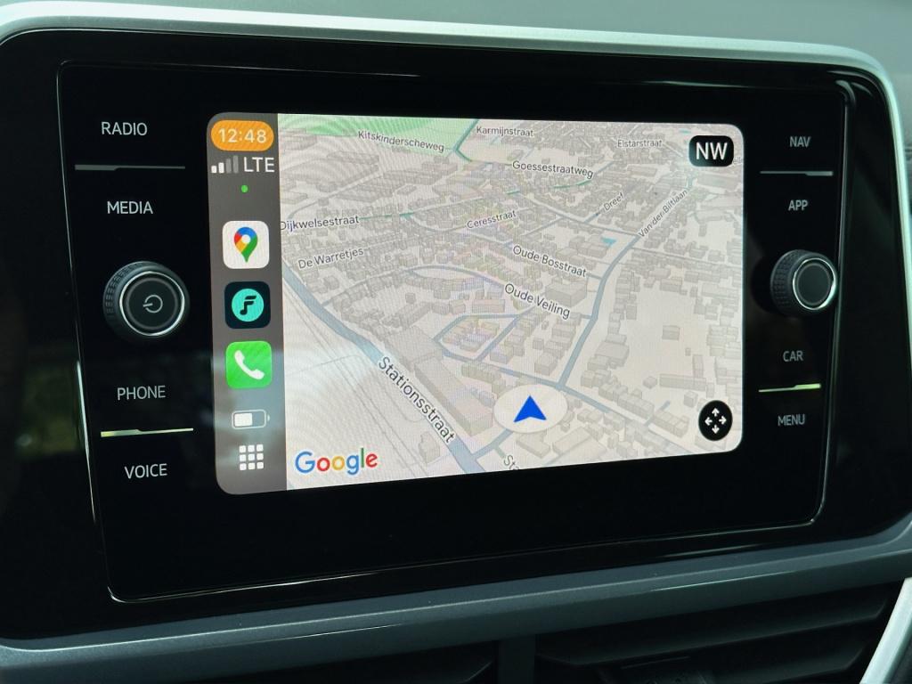 Volkswagen T-roc 1.5 tsi 150pk dsg style carplay | camera | keyless | elek.