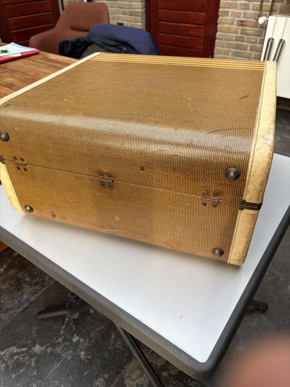 Hutkoffer merk: WILT, jaren ‘50