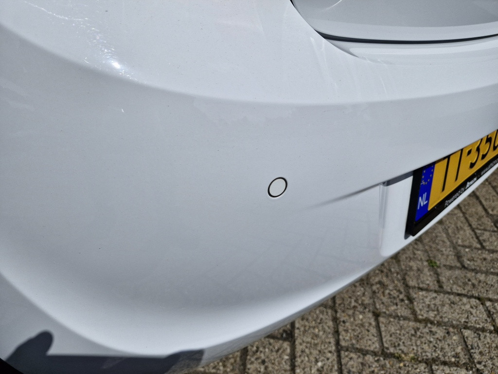 Opel Karl 1.0 ecofl innovation | intellilink navi