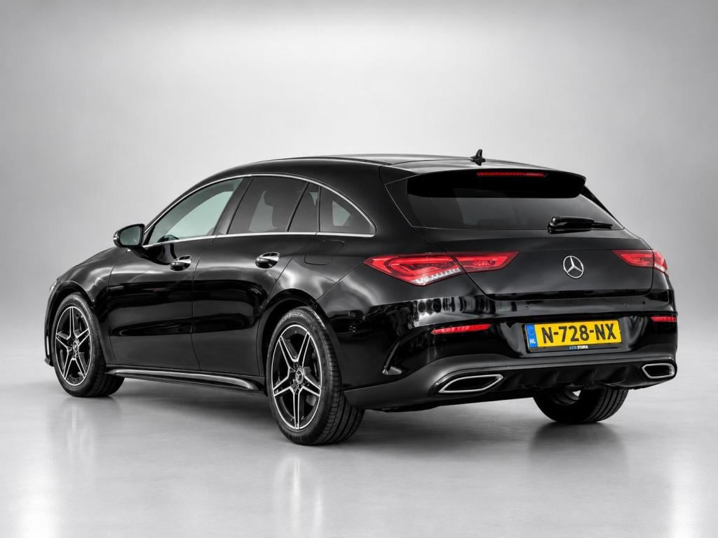 Mercedes-Benz Cla shooting brake 200 business solution amg