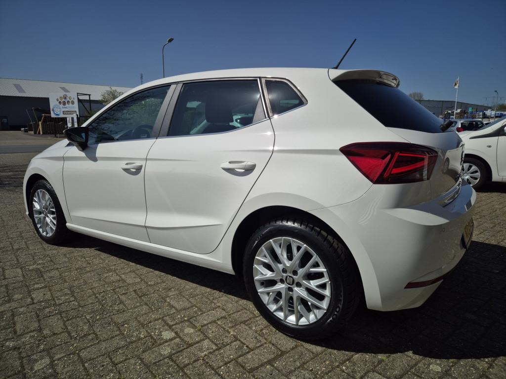 Seat Ibiza 1.0 tsi style business intense 5-drs