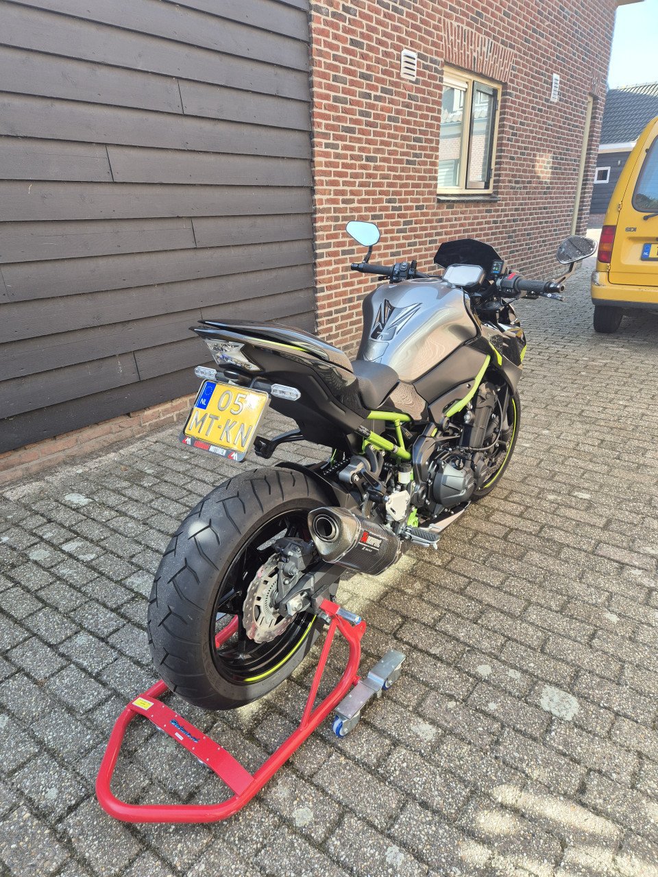 Kawasaki Z900