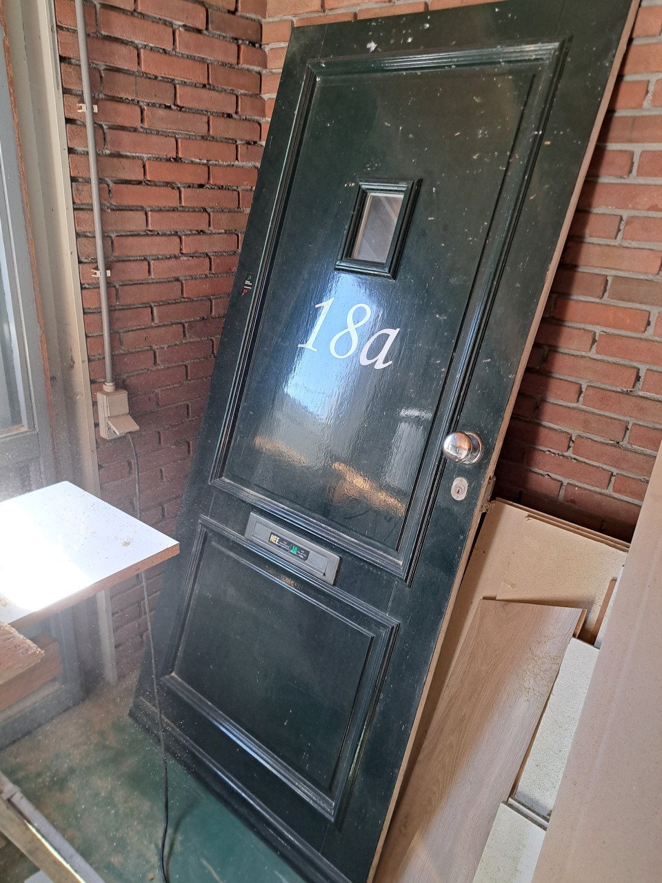 Hardhouten voordeur incl kozijn