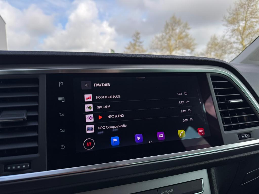 Seat Ateca 1.5 tsi fr business intense * stoel + stuur verwarming * camera 