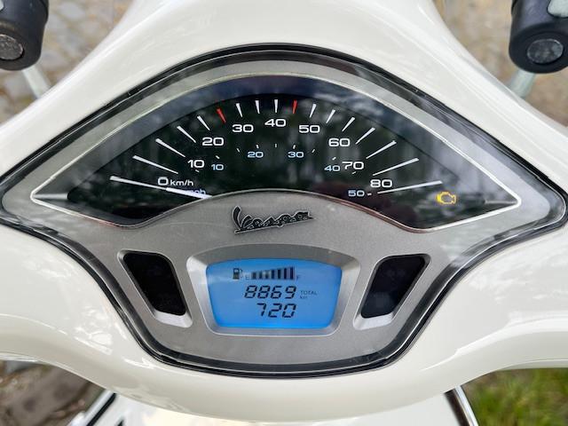 Mooie Vespa Primavera 45km Scooter