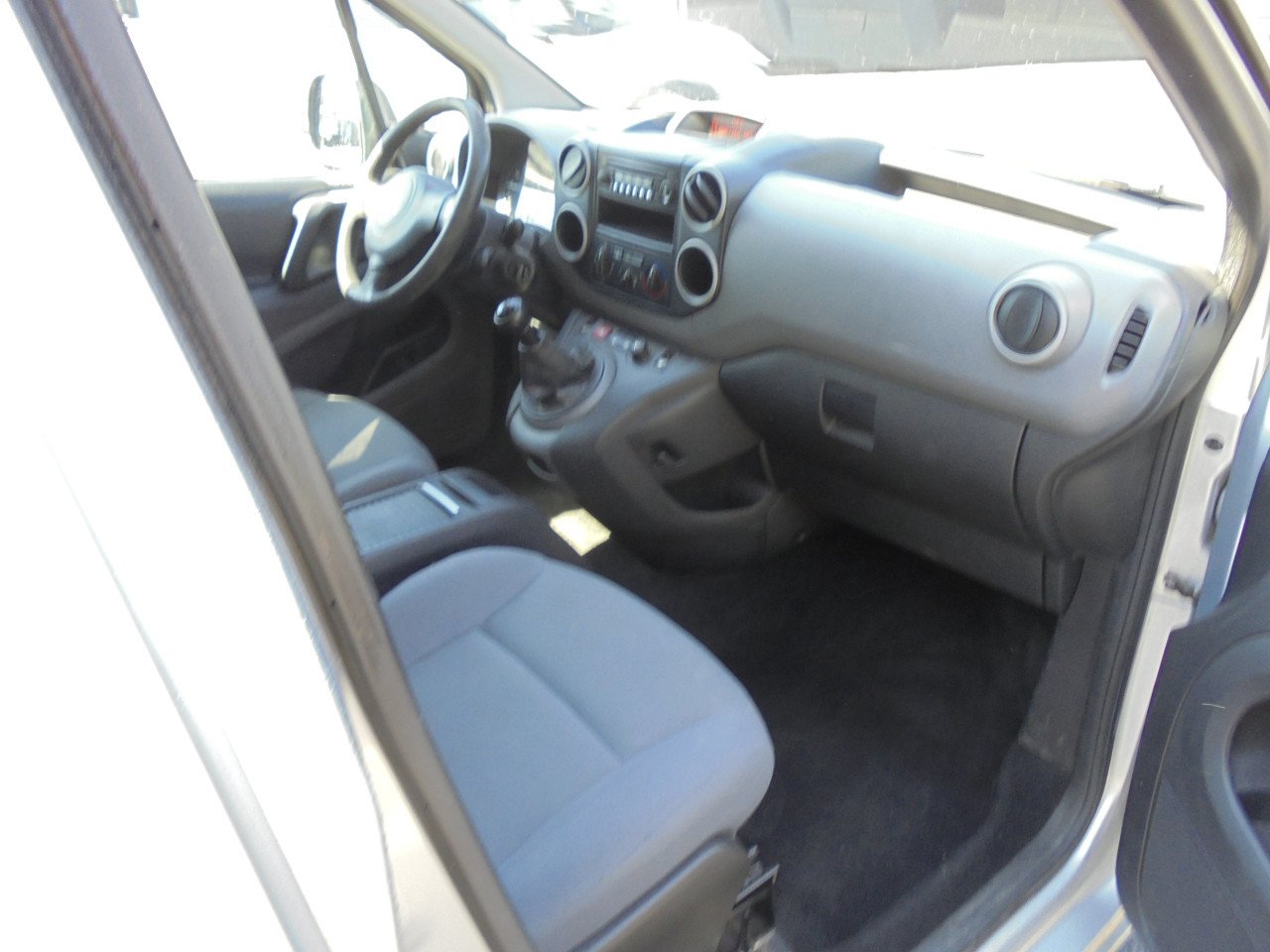 Berlingo 1.6 Bwjr. 2012 heel nette staat 2 eig. slechts 173.351 Km € 3850