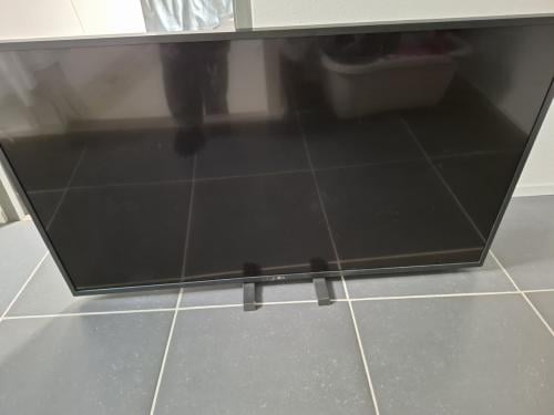 Lg tv, motorsteun, fische reader, dames motorbroek enz