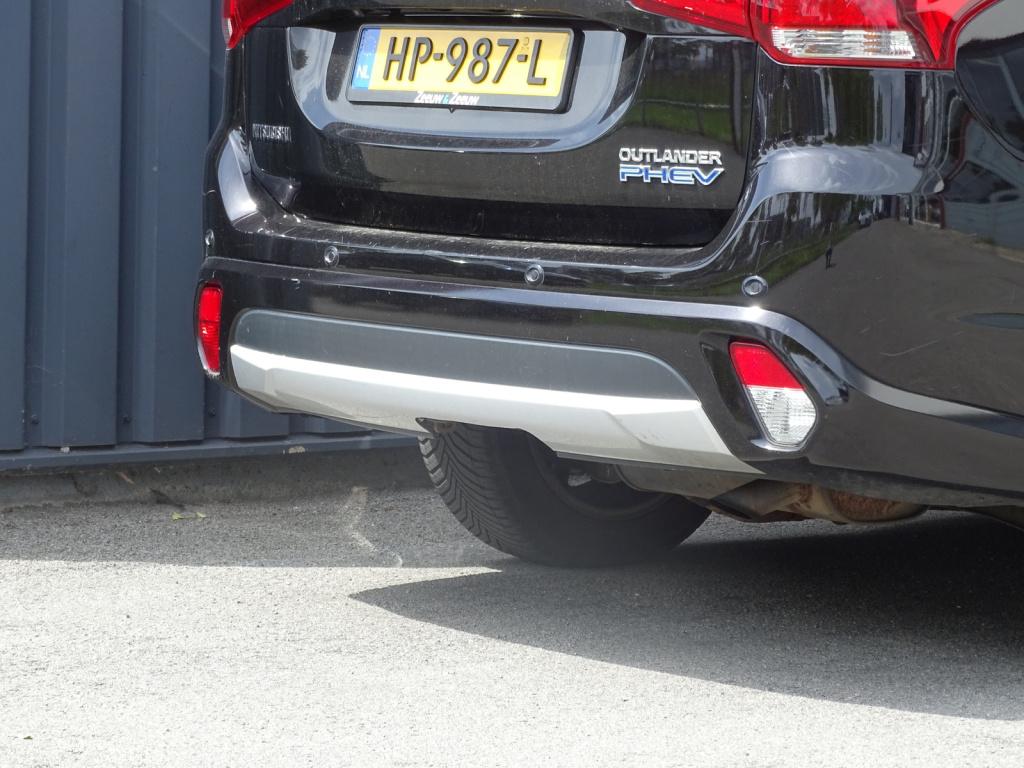 Mitsubishi Outlander 2.0 phev instyle+ schuif-/kanteldak | stoel-/stuurverw
