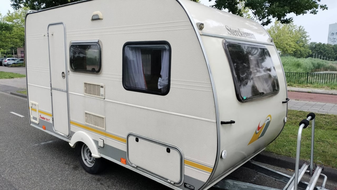 Caravelair (2001) met voortent