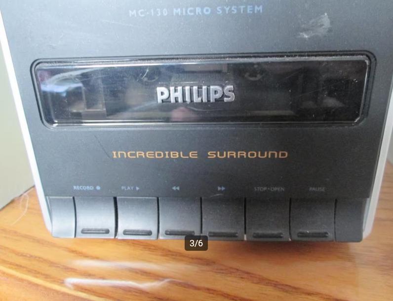 Phillips stereo torentje met speakers