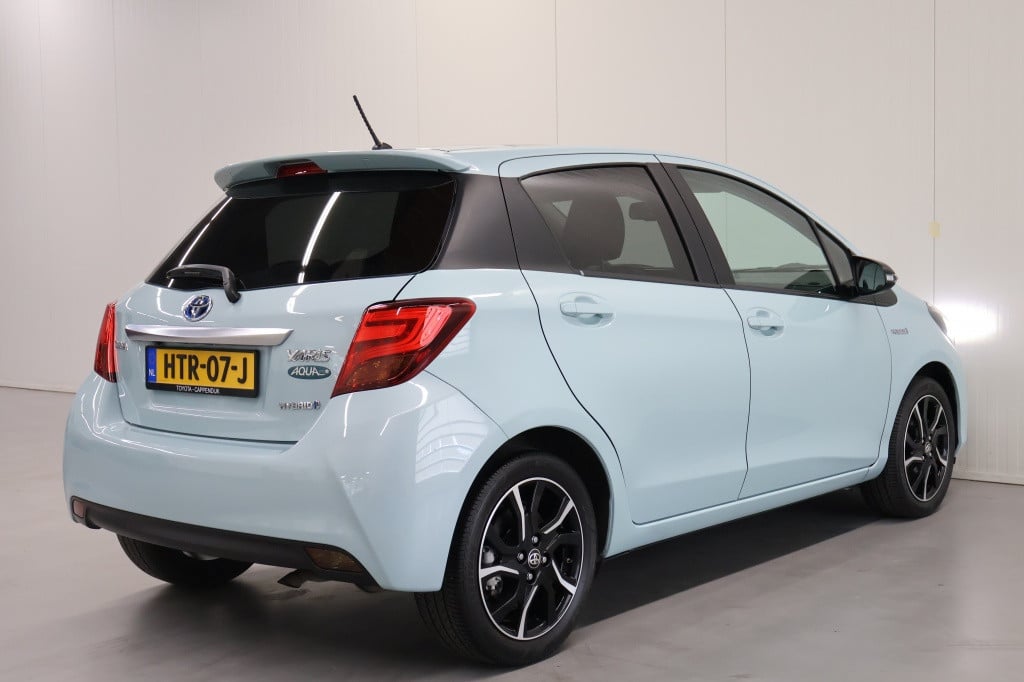 Toyota Yaris 1.5 hybrid aqua edition