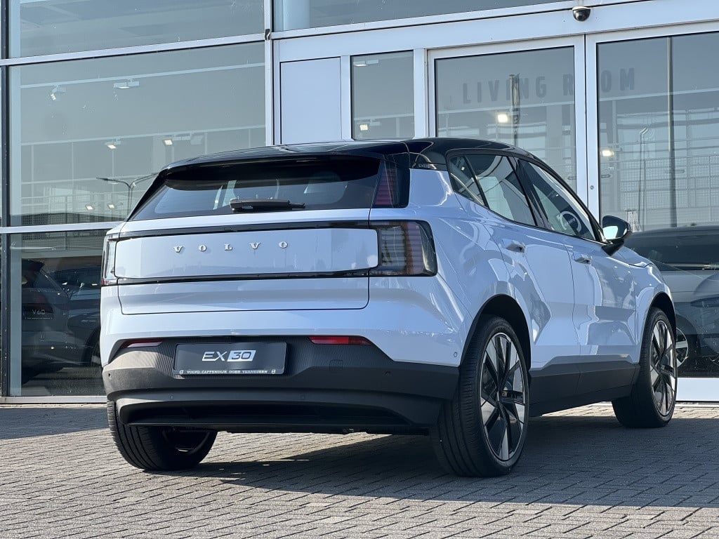 Volvo Ex30 extended range plus
