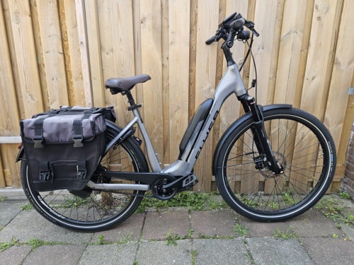 Prachtige Flyer Upstreet 5+ 7.03 belt elektrische fiets 600Wh 90Nm