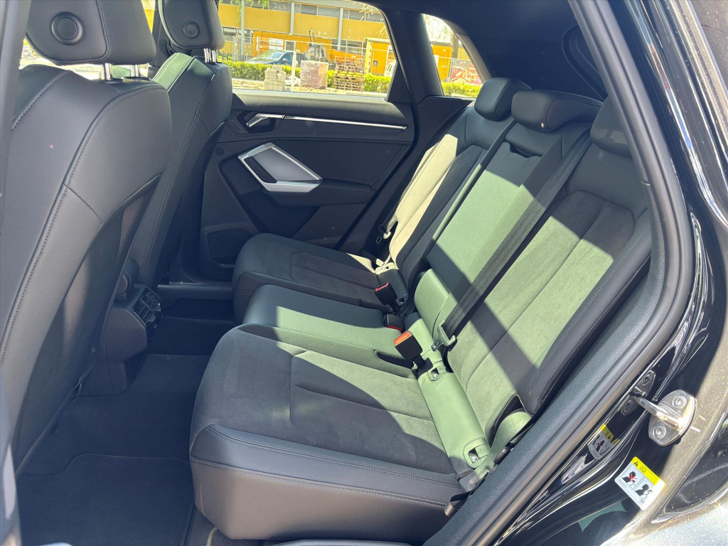 Audi Q3 35 tfsi s-line |trekhaak|pano dak|acc|elek a klep| rijklaar incl ga