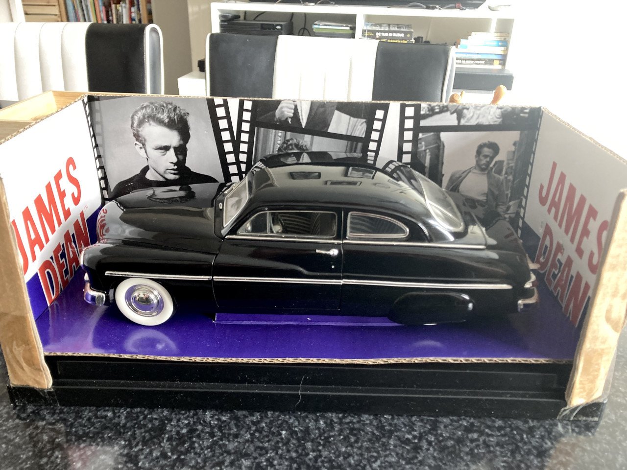 Model auto