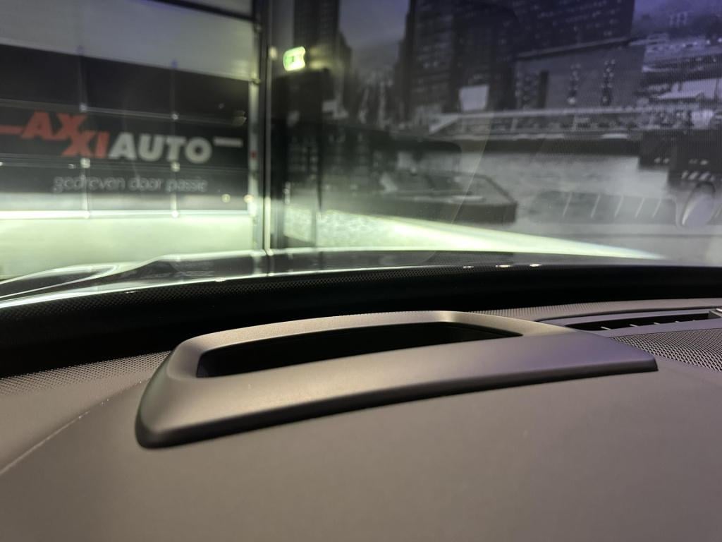 Volvo XC90 2.0 t8 plug-in hybrid awd plus dark *luchtvering*pano*surroundvi