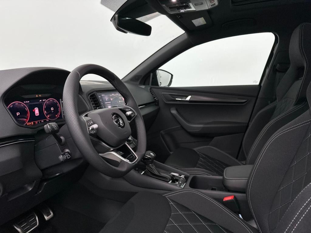 Skoda Karoq 1.5 tsi act sportline business dsg7 150pk panoramadak - trekhaa