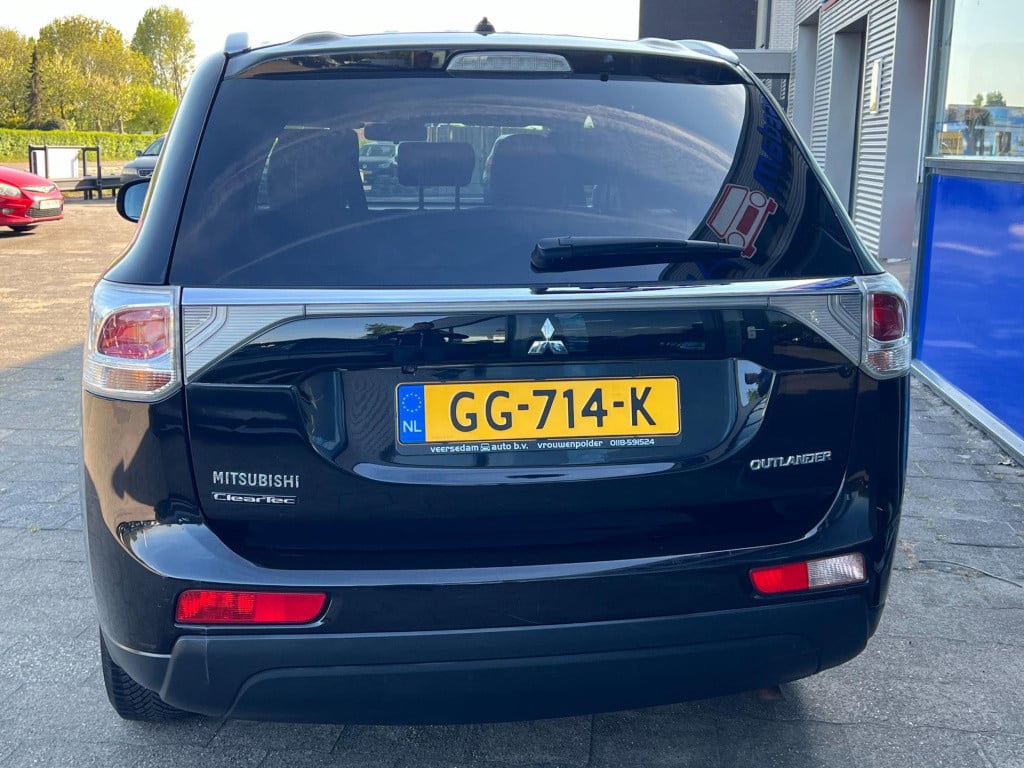 Mitsubishi Outlander 2.0 business edition 7 persoons