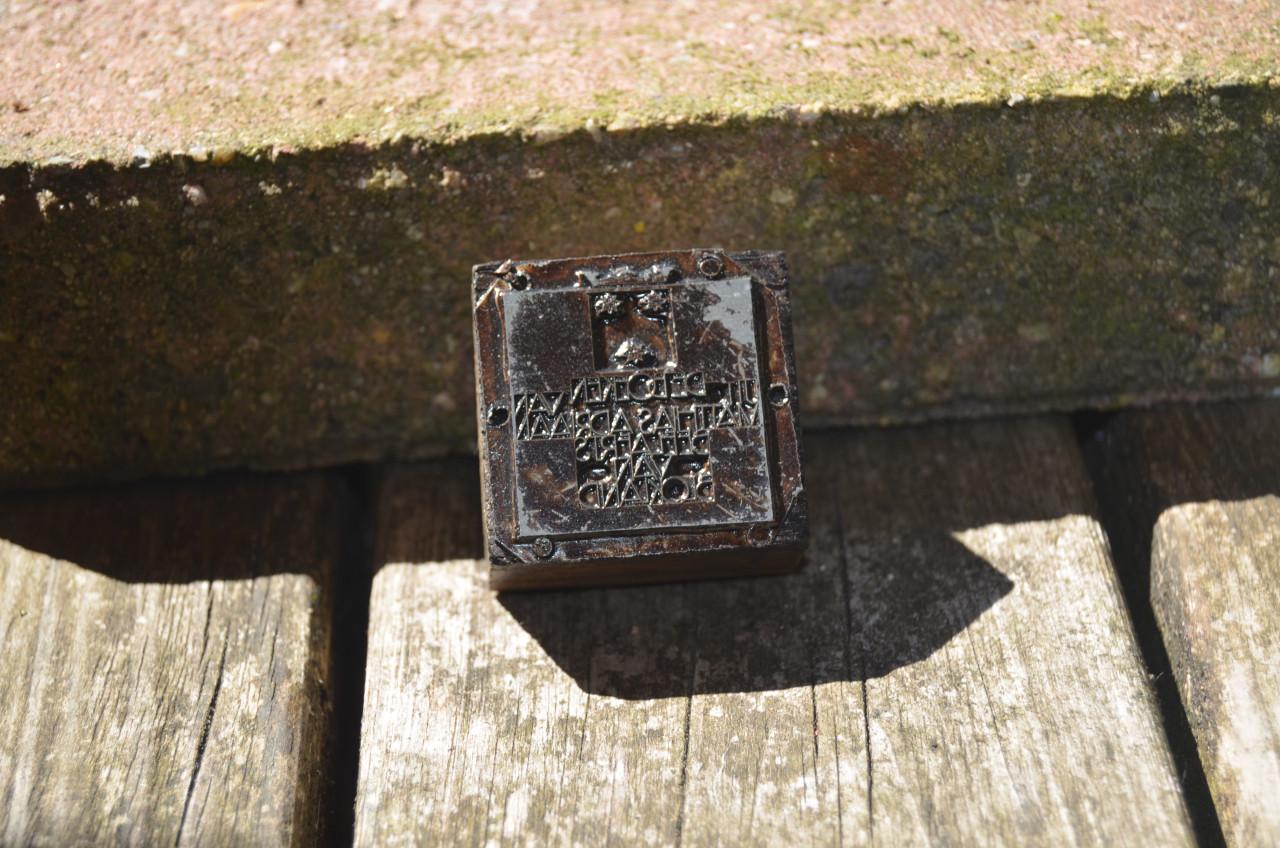 12 Cliché's waaronder familiewapens diverse afmetingen