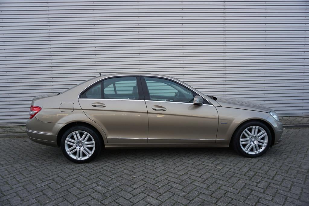 Mercedes-Benz C-Klasse 180 cdi blueefficiency business class avantgarde cli