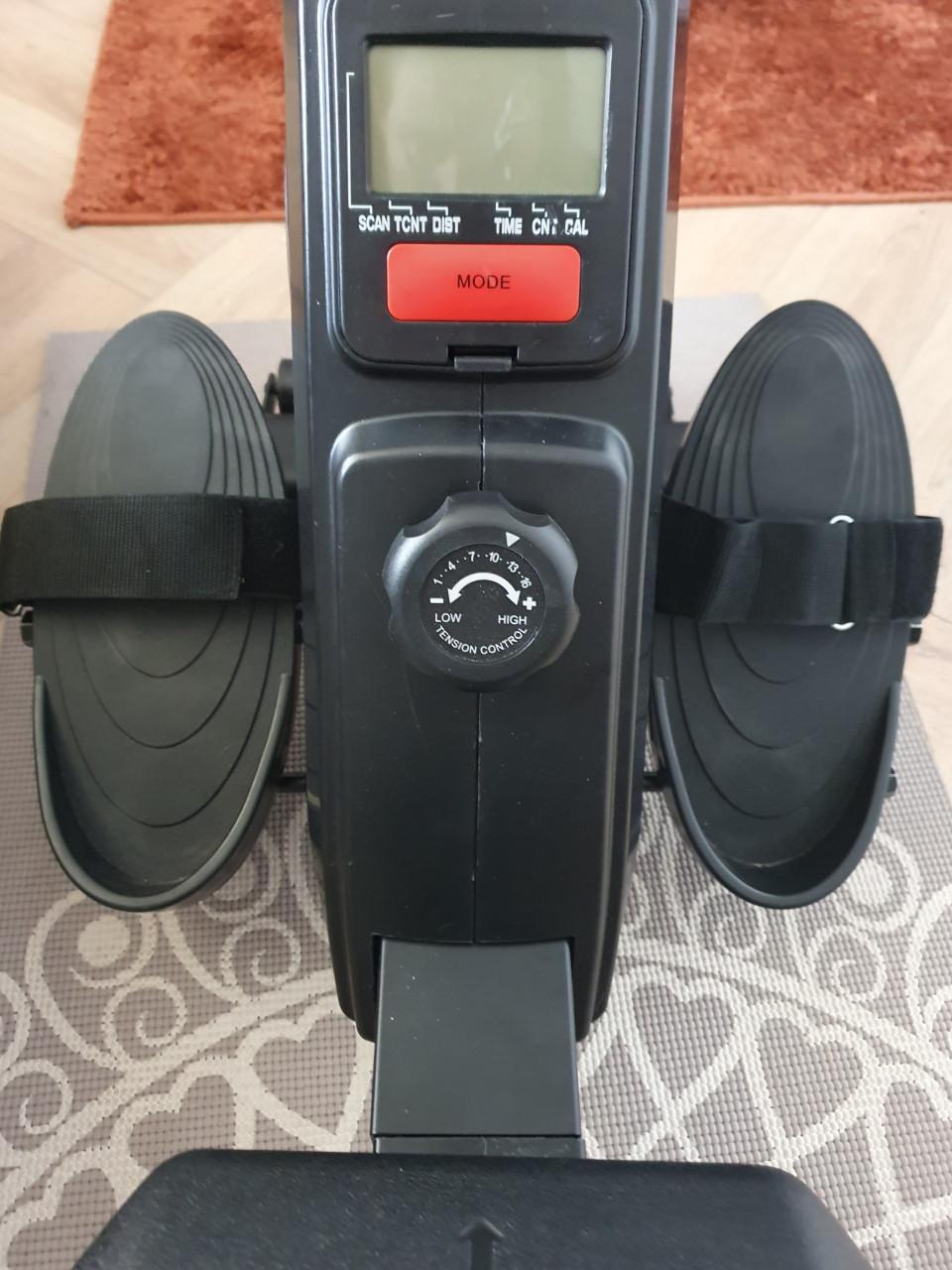 Magnetisch roeiapparaat / roeitrainer – gebruikt, werkt goed